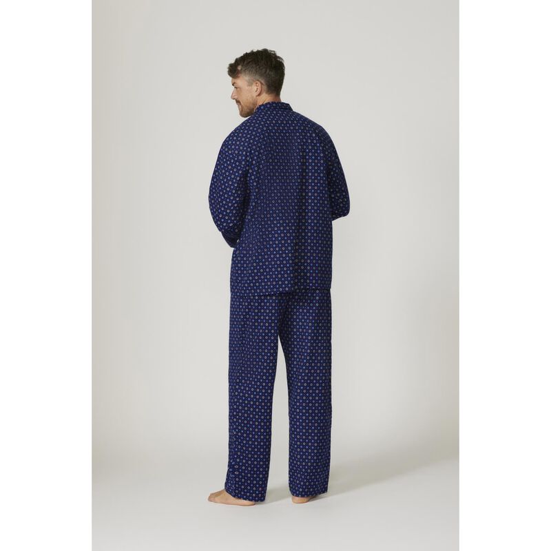 Contare Country Winterweight Long Sleeve Set image number 1